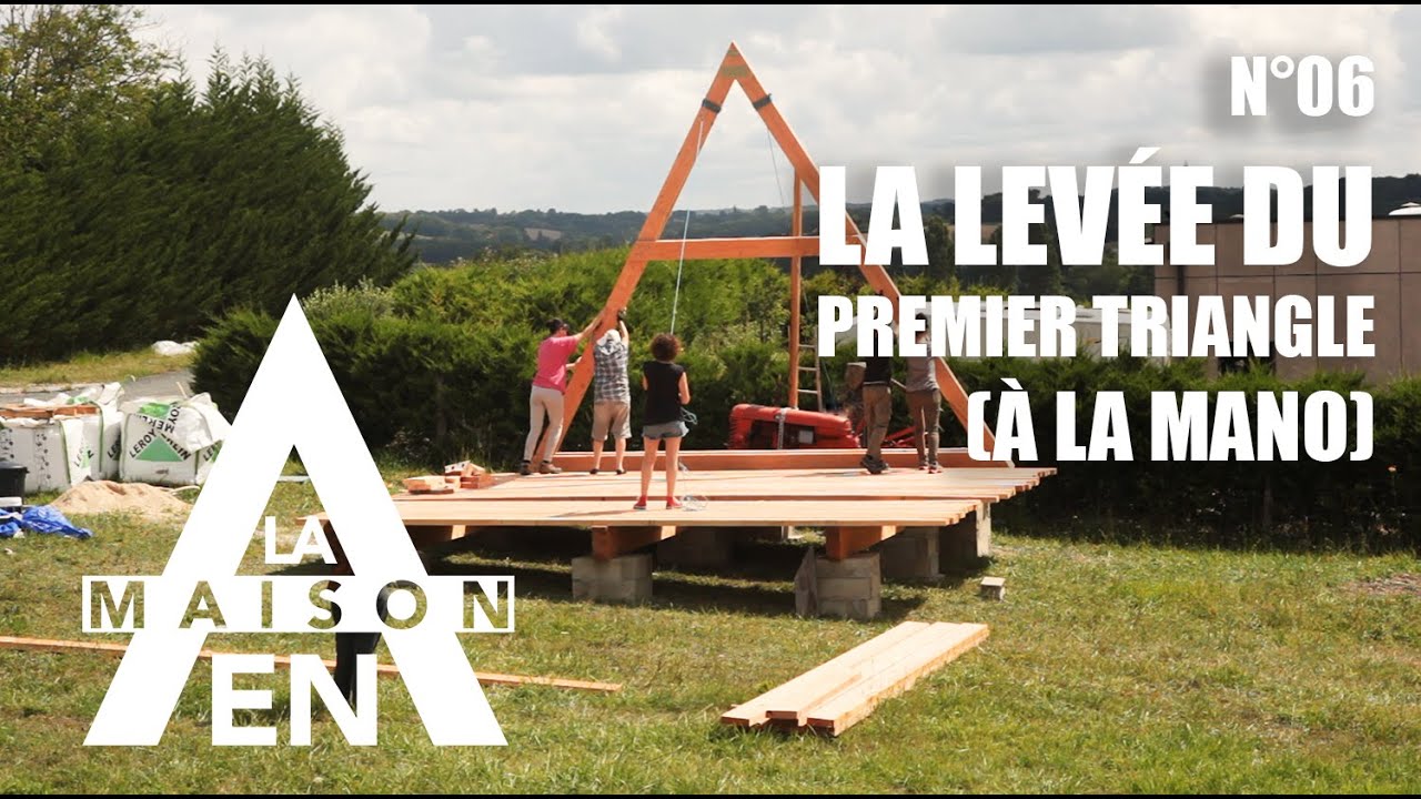 La levée du premier triangle (à la mano) - N°06 - La maison en A