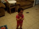 DANNA CANTANDO