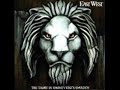 East West - Song-x East West - Song-x