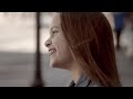 Lustige Mercedes Werbung B-Klasse 2012 Kind mit Eis