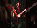 Jason Newsted se casse la gueule de sc�ne