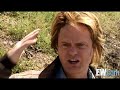 Rainn Wilson as MacGyver
