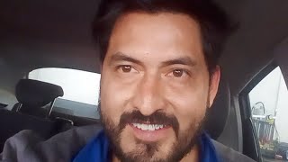 video-img