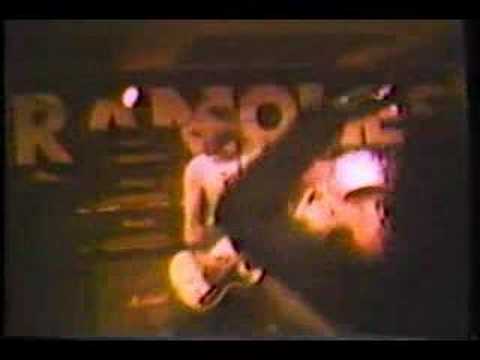 Ramones- We're a Happy Family