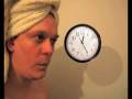 videos de Little Tiny FIve Thirty in the Morning Shower and a Brew Video Tiem Tiem
