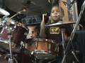 videos de sneeky maliquey playing with a band