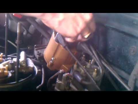 1995 Chevy 5.7L V8 Distributor Cap and Rotor Button How to Part 1