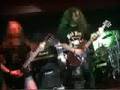Betrayer - Atitudine