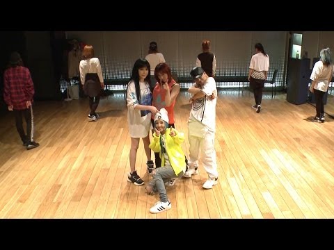 2NE1 -