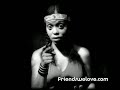 n'dea davenport / singer + songwriter:  video excerpt
soul singing sensation n'dea davenport of the internationally critically acclaimed r & b group, the brand new heavies tells us what contributed to her development as an artist from childhood to la in the 80s, her signature style and a very personal story about her struggle overcoming uterine fibroids. 
check out n'dea at: myspace.com/ndeadavenport