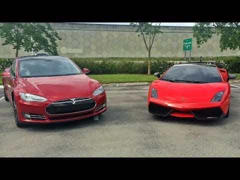 Tesla Model S P85 vs Lamborghini Gallardo LP570-4 Super Trofeo Stradale Head up Drag Racing