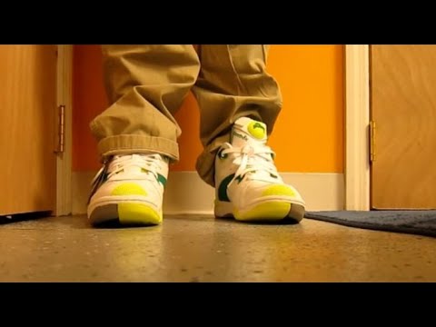 Reebok Court Victory Pump White/Green/Citron Sneaker Review With @DjDelz