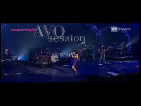 Dolores O'Riordan (Cranberries) - When We Were Young (2007) Basel, Switzerland