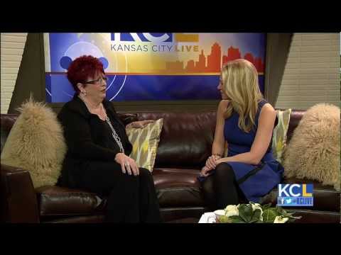 Comedian and mom, Christine Stedman, is in Kansas City