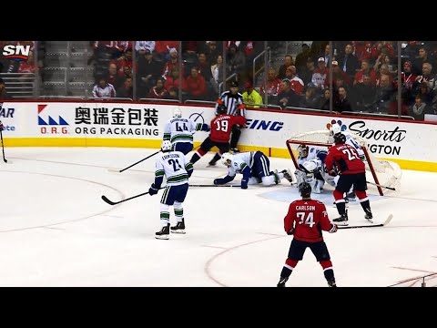 Video: Net gets dislodged but stays on pegs, John Carlson beats Jacob Markstrom