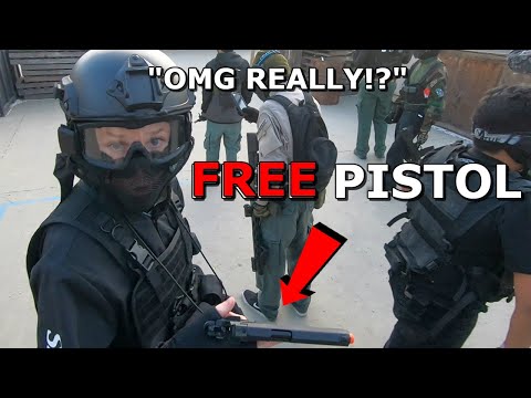SURPRISING Kids with FREE Airsoft Pistols! CRAZY REACTIONS & Airsoft War/Pistol Gameplay!