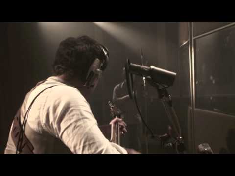 thumper - Mumford & Sons' collaborative side project, The Wedding Band, released a limited edition 10