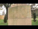 Komunistické pomníky - vandalismus nebo názor?