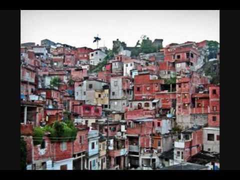 Video de Los de atrás vienen conmigo de Calle 13