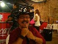 movimiento patilla orejil en noxe toro salvaje con sombrero!