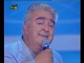 Σε μια γωνιά κρυμμένα με μάτια τρομαγμένατα 