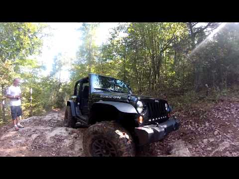 Rock Crawling A Brand New Jeep Rubicon!