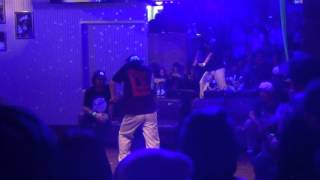 P→☆ – 極 judge move