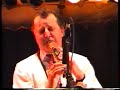 the ascona all stars tishomingo blues
jon-erik kellso (cornet), dan barrett (trombone), sammy rimmington (clarinet), frank robensheuten (tenor saxophone), butch thompson (piano),
lino patruno (banjo), truck parham (banjo), trevor richards (drums)
ascona 1999

http://www.linopatruno.it
http://www.cambiamusica.it
http://www.michaelsupnick.com

