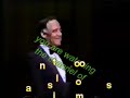 bobby capo canta un meadly de sus propios boleros.  nacio el primero de enero de 1922 en coamo, puerto rico y murio el 18 de diciembre de 1989 en nueva york.  compositor, cantante, director de televisi�n y funcionario p�blico. su nombre de pila era f�lix manuel rodr�guez cap�.  al finalizar sus estudios de escuela superior, se mud� a san juan para probar suerte en el mundo del espect�culo. particip� en el programa de aficionados que manten�a rafael qui�ones vidal, de donde se gradu�. su internacionalizaci�n comenz� cuando otro artista puertorrique�o, pedro ortiz d�vila (davilita), abandon� el cuarteto victoria que dirig�a rafael hern�ndez y bobby lo sustituye. 

tras su salida del cuarteto victoria el cantante adopt� a nueva york como su residencia y base de operaciones. en plena d�cada del 40, se convirti� en un �dolo en cuba, y su fama trasciende r�pidamente por el mundo hispano. form� parte de la orquesta del reconocido m�sico xavier cougat, pero fueron sus grabaciones como solistas las que le dieron fama internacional.  de ah� en adelante se internacionalizo.