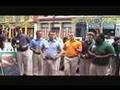 Straight No Chaser sings Bless The Broken Road