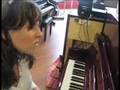 Polly Paulusma - Guitar Shop Tour - Song 7 - Matilda