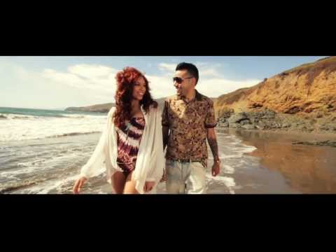 Solos en la Playa – Tony Play Video Oficial
