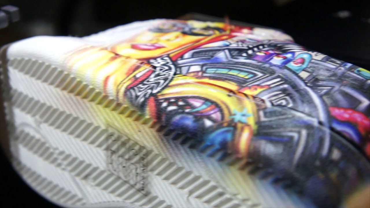 Direct decoration on sneakers