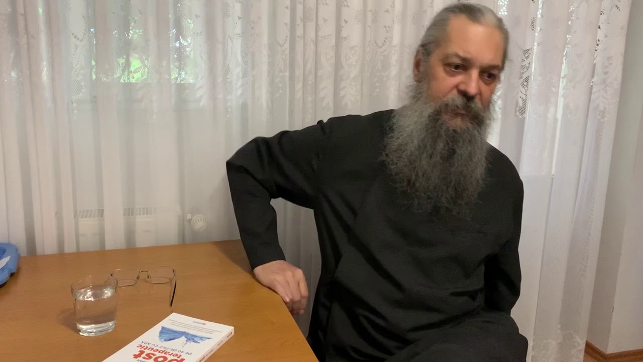 Recenzie la cartea "Jurnalul unui post terapeutic de 40 de zile cu apă"