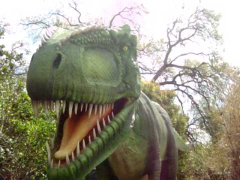 GIGANOTOSAURUS