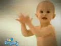bebe mumos danseaza