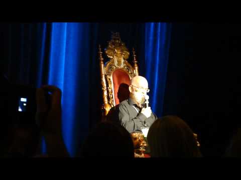 how to become knighted