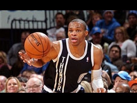 Video: Russell Westbrook's Over the Shoulder Pass for the Perry Jones Jam