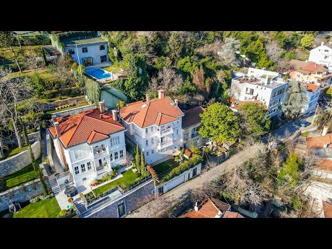 Bebek Sırtında Muhteşem Boğaz Manzaralı Satılık Villa