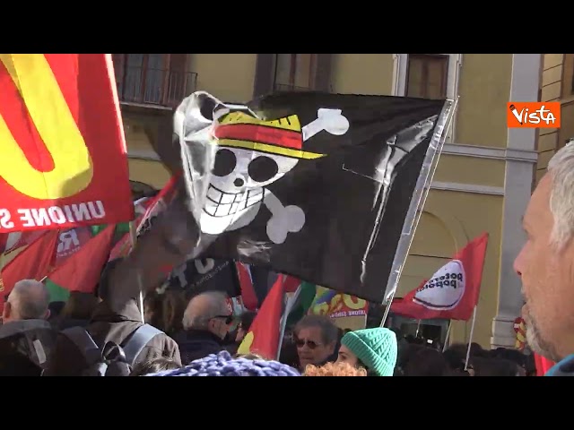 “No alla finanziaria di guerra”, il presidio di Usb a Montecitorio contro la manovra