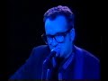 interview and solo performance, british tv, 1989.