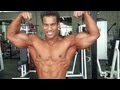Bodybuilders Tuan Tran, Cleveland Thomas train biceps, triceps