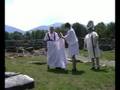 Nova Roma - How to drap a Roman toga.