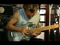 fabrizio leo playing the solo of the theme 