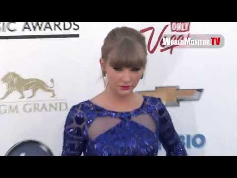 arrives at Billboard 2013 Music Awards at MGM Grand Las Vegas