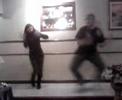 intentando actuar y bailar cn caro =p
