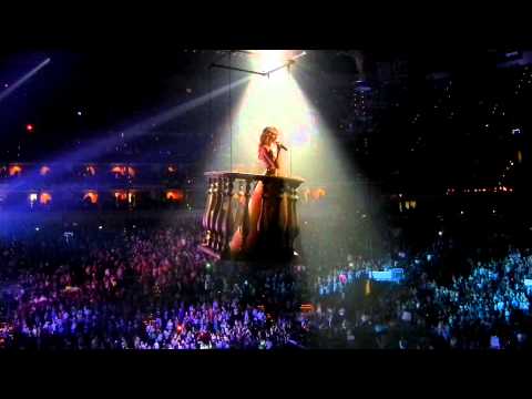 Concert Louisville Kentucky KFC YUM Center 2011