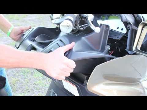 Suzuki Burgman 650 Front Panel Removal without removing the handlebar cover