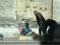 [Metacafe] Lazy Guy Gets a Lot of Money. Almendruco.