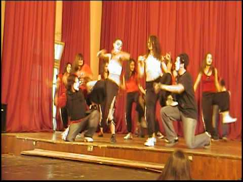 baile de reggaeton look